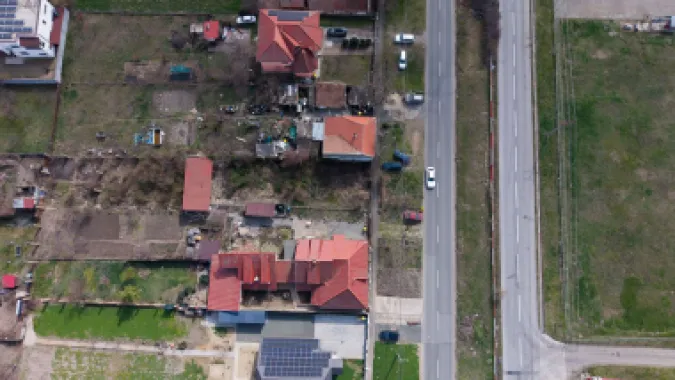 Teren 860 mp în Gai