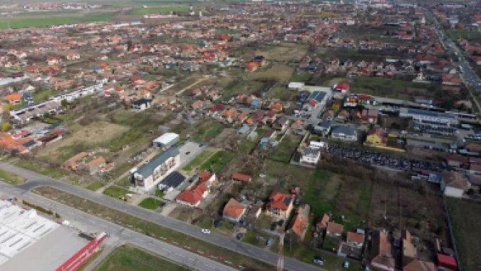 Teren 860 mp în Gai