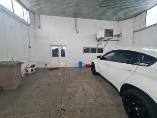 De inchiriat - Hala 388 mp + birouri, teren 760 mp - Centura, Galati