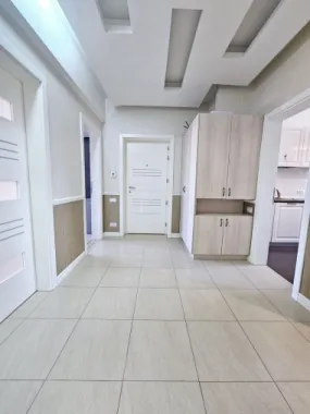 BRASADAS închiriază ap 3 cam. Izvor, parc Cişmigiu - PARCARE.