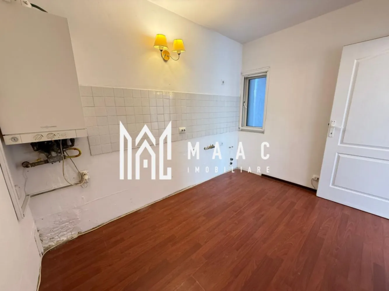 Spatiu comercial/ birouri | Etaj 1 | 80MP | Sub Arini