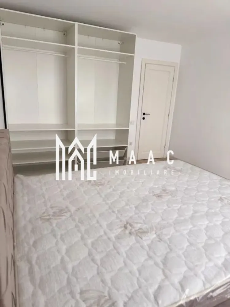 Apartament 2 camere | 45MPU | Etaj 2 | Lazaret - MAAC Imobiliare vă propune spre închiriere un apartament modern cu 2 camere, 45mpu, aflat la prima închiriere, situat la etajul 2/4, într-un bloc construit după anul 2000, renovat integral în 2024. Compartimentare: Dormitor Living open-space cu bucătărie Baie Avantaje și dotări: Prima închiriere – totul este nou, nefolosit Mobilier modern Electrocasnice noi Living luminos Bucătărie open-space complet utilată Baie modernă Bloc renovat integral în 2024 Parcare: Locuri publice disponibile în zonă Pentru mai multe detalii precizati telefonic ca ati vazut anuntul cu ID: CP2977131 }}