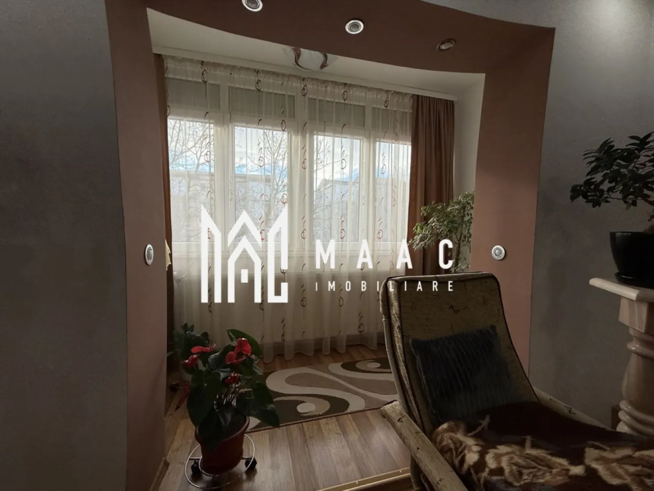 Apartament 4 camere | Etaj 2 | Balcon | 70 MP | Valea Aurie