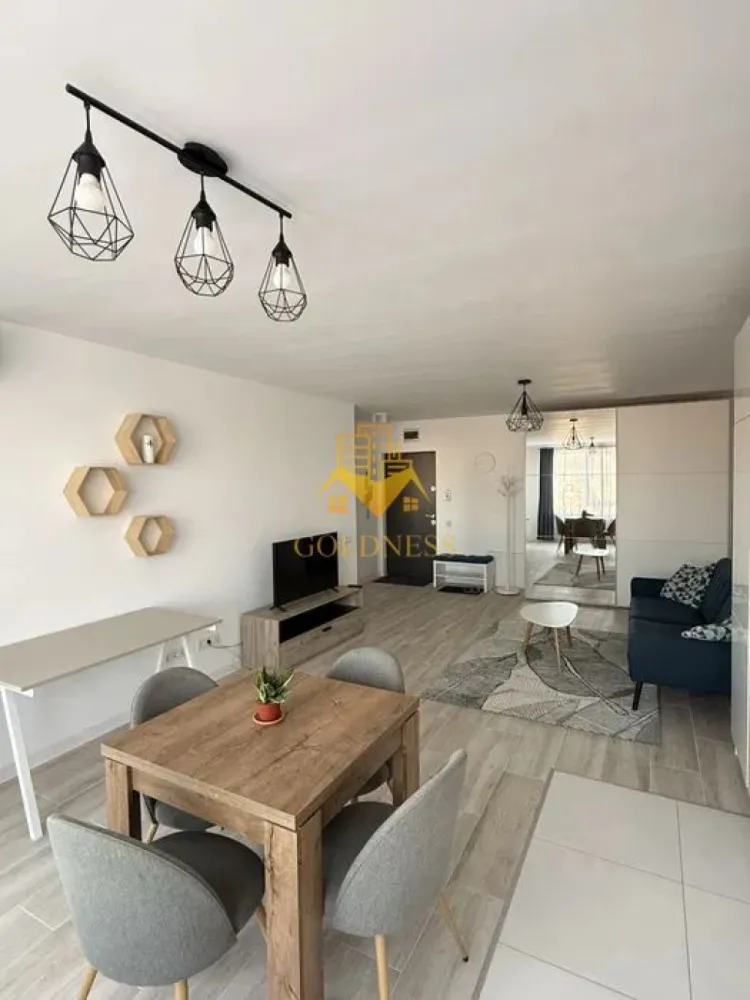 2 Camere Openspace, Iris, Garaj, Iris,Modern, Zona Piata 1 Mai,Spital - GOLDNESS Imobiliare vă propune spre închiriere un apartament cu 2 camere complet mobilat și utilat, la etajul 5 într-un imobil de 8 etaje, în Cartierul . Loc de parcare subteran 70E! Se află în apropierea stațiilor de transport în comun, magazine, restaurante, spații verzi, farmacii, etc. Apartamentul este compartimentat astfel: - dormitor cu pat matrimonial, dressing, noptiere - living cu bucatarie open space complet utilată și mobilată, canapea extensibilă, loc de servit masa - baie cu cada, calorifer port prosop și dulap pentru depozitare. -balcon 5 mp. Imobilul este dotat cu toate cele necesare- centrală proprie, frigider, aragaz, hotă, mașină de spălat haine, etc. Dacă sunteți interesați de acest apartament și doriți să îl vizionați, dar și pentru alte oferte nu ezitați să ne contactați telefonic sau prin e-mail. Vă stăm la dispoziție! Pentru intermediere se percepe un comision de 50% din prețul chiriei! }}