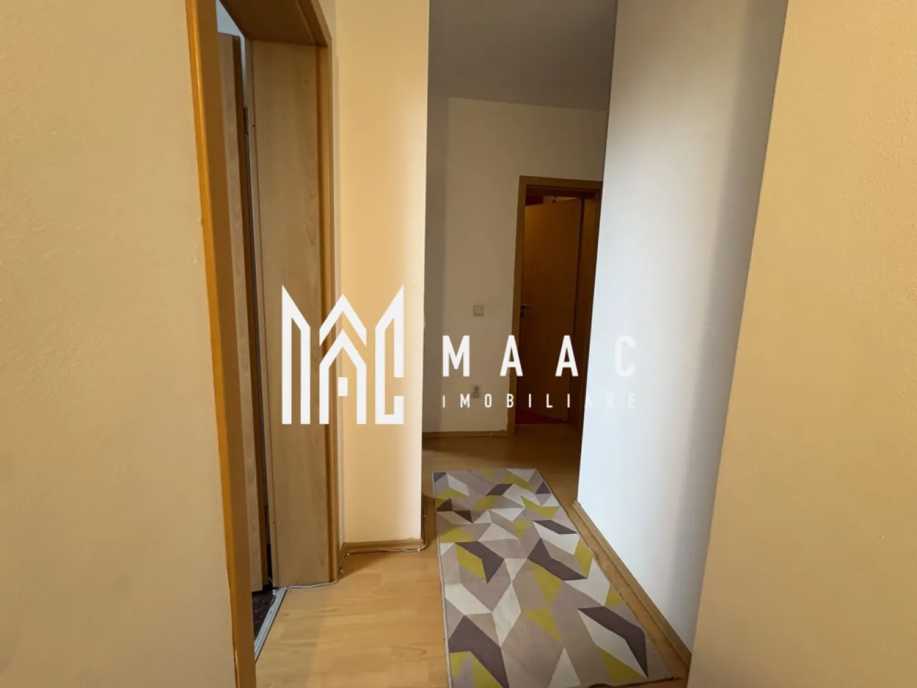Apartament 3 camere | 75 MPU | Mansarda | Turnisor