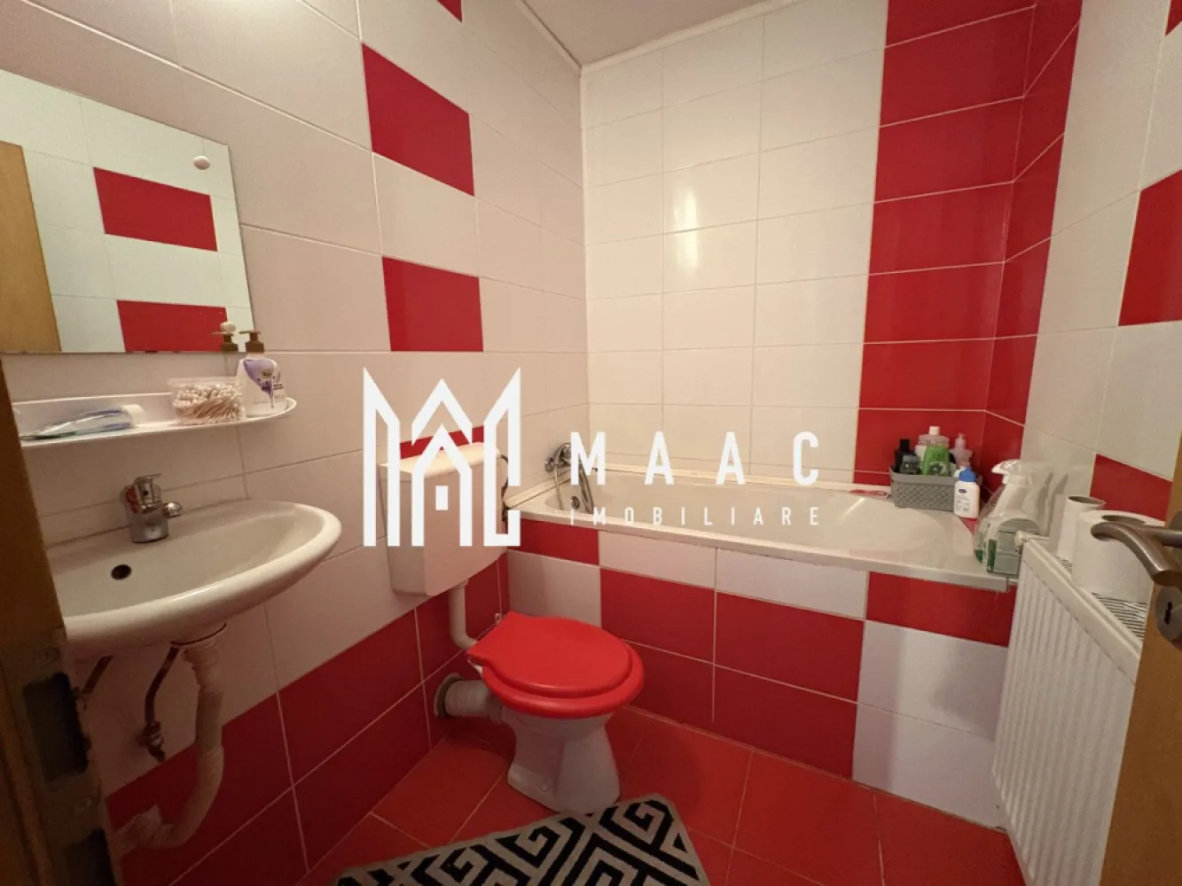 Apartament 3 camere | 75 MPU | Mansarda | Turnisor