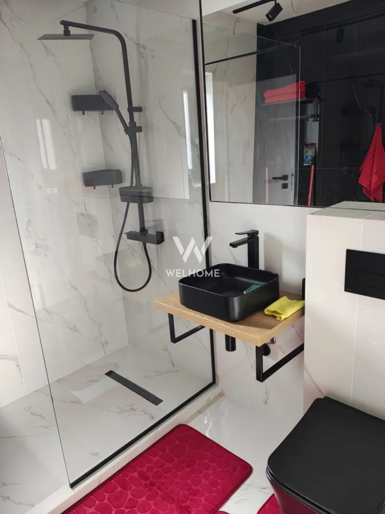 Apartament 3 camere,la vila,Selimbar