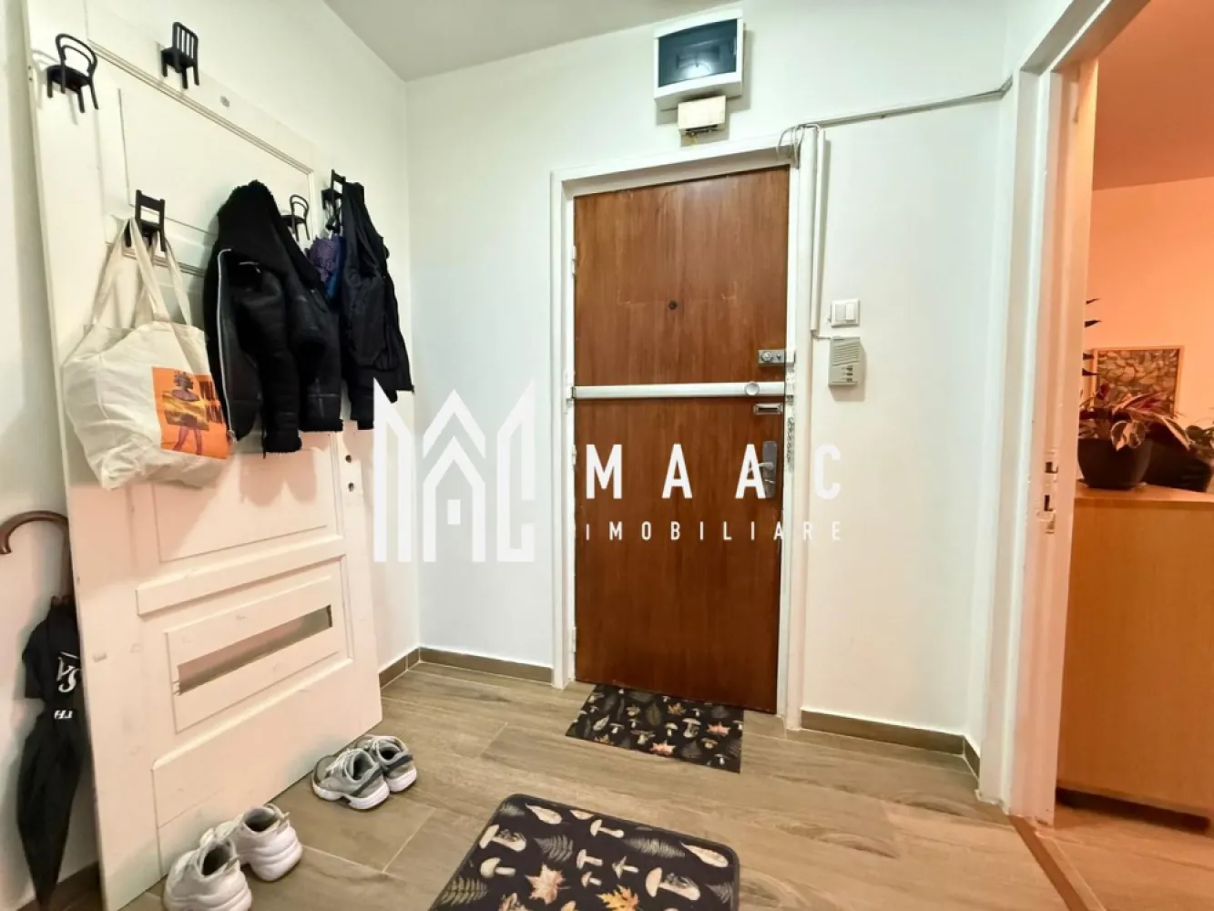 Apartament 2 camere | Decomandat | Etaj 1 | Mihai Viteazu