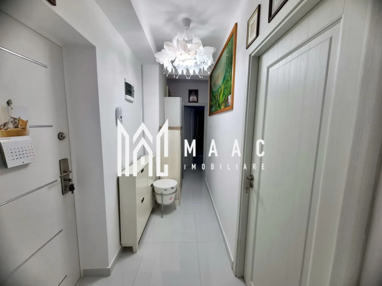 Apartament 3 camere | Balcon | Parțial mobilat | Doamna Stanca