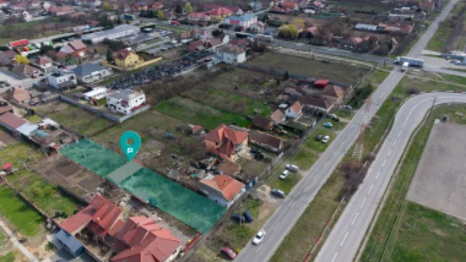 Teren 860 mp în Gai