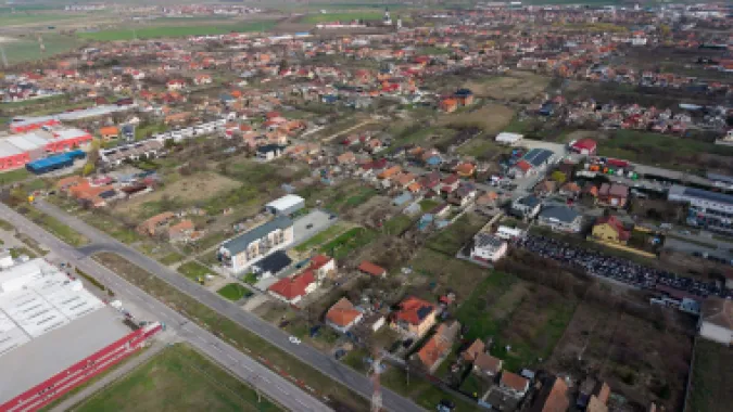 Teren 860 mp în Gai