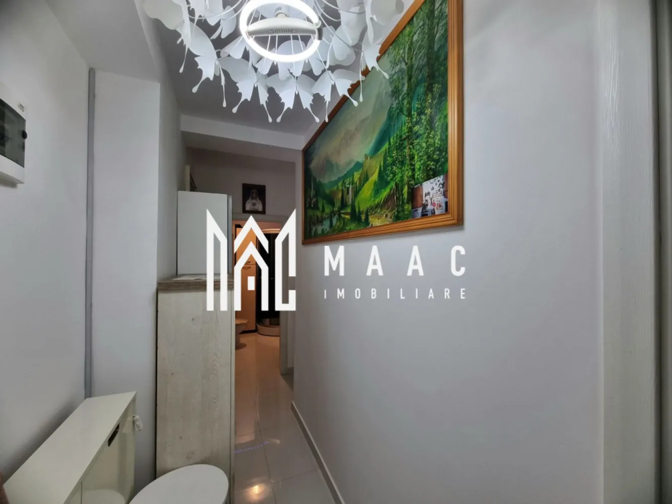 Apartament 3 camere | Balcon | Parțial mobilat | Doamna Stanca