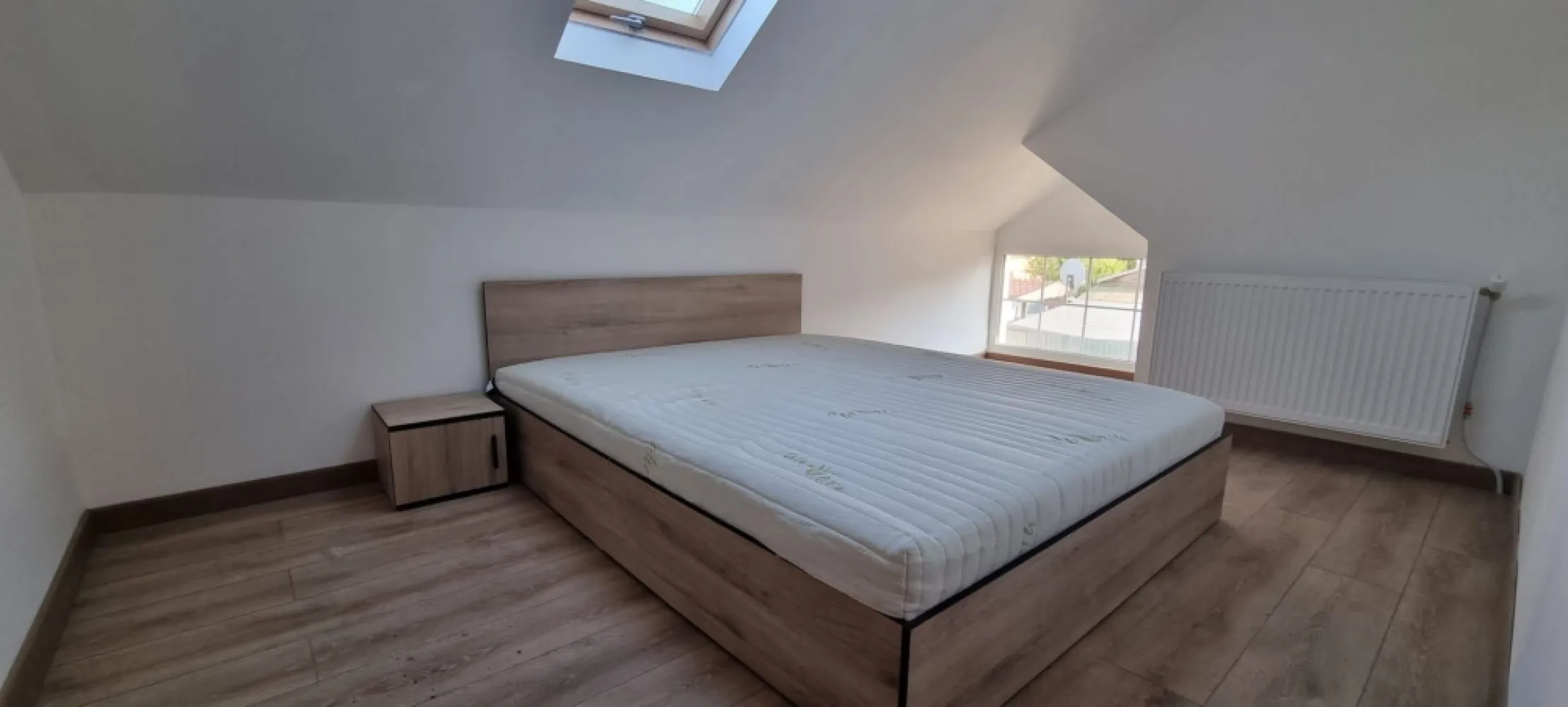 De inchiriat, vila noua - Bariera Traian - Lacul Brates