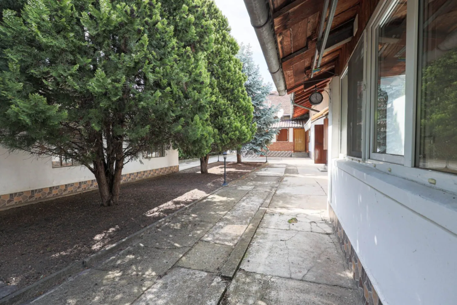 Vilă 5 camere Grădiște | 2 corpuri | 0% comision. Preț negociabil!