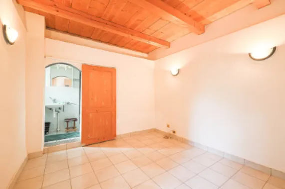 Vilă 5 camere Grădiște | 2 corpuri | 0% comision. Preț negociabil!