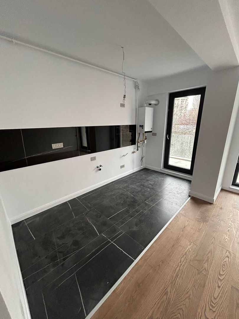Ag BRASADAS închiriază apt 2 cam 2024 Casa Poporului.
