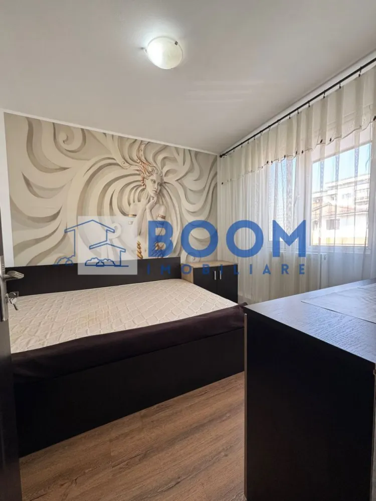 Studio Mansarda | 28 Mp | Centrala Proprie | Complet Mobilata - Studio decomandat de vanzare 28 mp utili

BOOM Imobiliare va propune spre vanzare un studio decomandat cu suprafata utila de 28 mp compartimentat practic si eficient. Locuinta este alcatuita din bucatarie amenajata pe balcon dormitor zona de relaxare si baie oferind un spatiu confortabil si bine organizat.

Studio ul dispune de centrala termica proprie si se vinde mobilat si utilat fiind pregatit pentru mutare imediata. Este o alegere excelenta atat pentru locuit cat si pentru investitie.

Imobilul este amplasat intr o zona cu acces rapid catre magazine scoli mijloace de transport in comun si alte puncte de interes.

Pentru mai multe detalii sau pentru programarea unei vizionari contacteaza ne. CP3200202