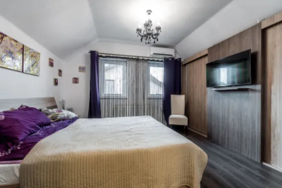 Casă în Westfield | 140 mp utili | P+M | 3 camere | curte + anexe