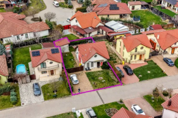 Casă în Westfield | 140 mp utili | P+M | 3 camere | curte + anexe