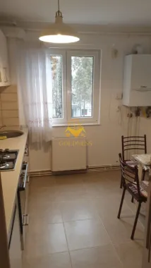 3 camere semidecomandate, parcare, Gheorgheni, Zona Albac, Hotel Royal