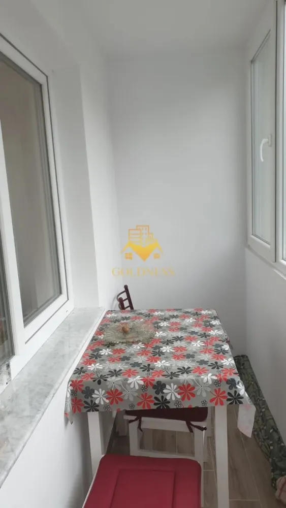 3 camere semidecomandate, parcare, Gheorgheni, Zona Albac, Hotel Royal