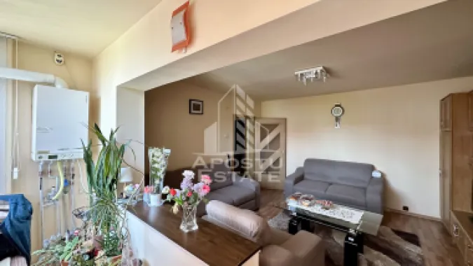 Apartament de vanzare cu 3 camere, decomandat, Aradului Timisoara