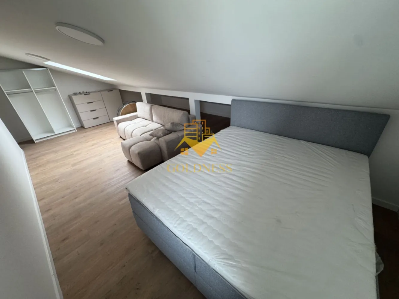 2 camere Modern Bloc Nou Mansarda Cartierul Europa zona Eugen Ionesco