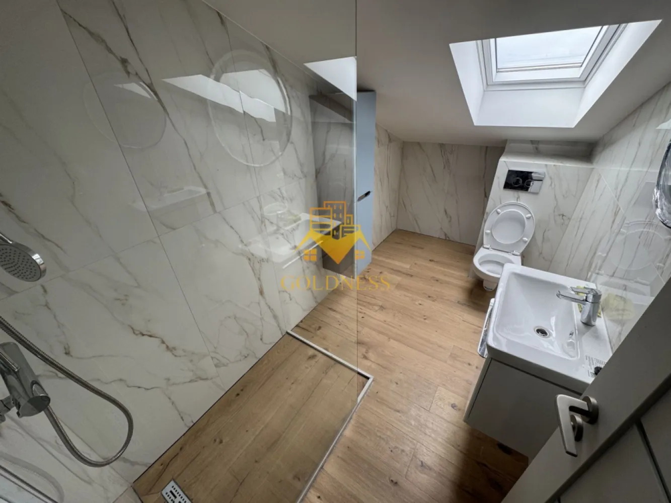 2 camere Modern Bloc Nou Mansarda Cartierul Europa zona Eugen Ionesco