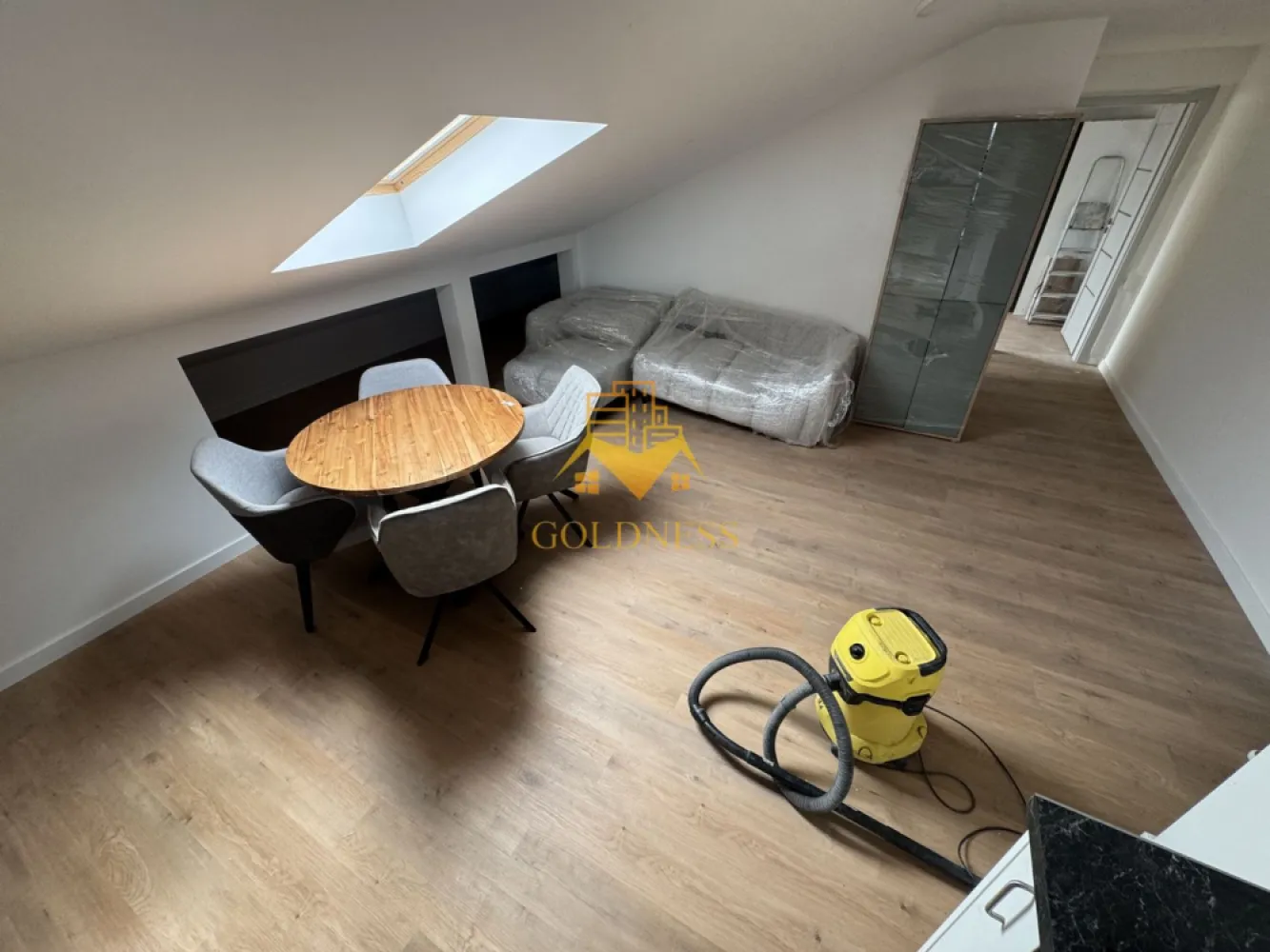 2 camere Modern Bloc Nou Mansarda Cartierul Europa zona Eugen Ionesco