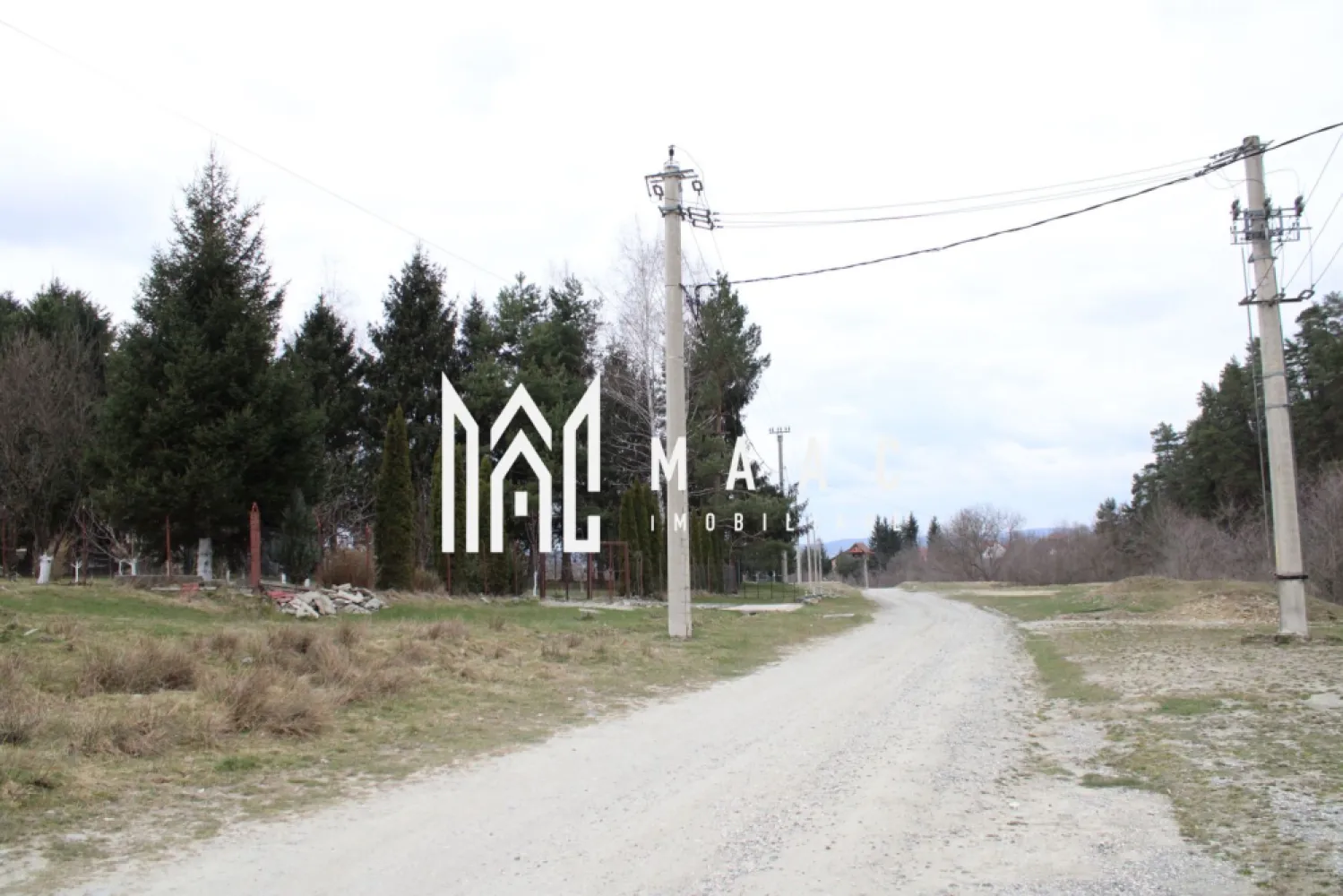 Pământ I Fereastră către Eternitate în Transilvania