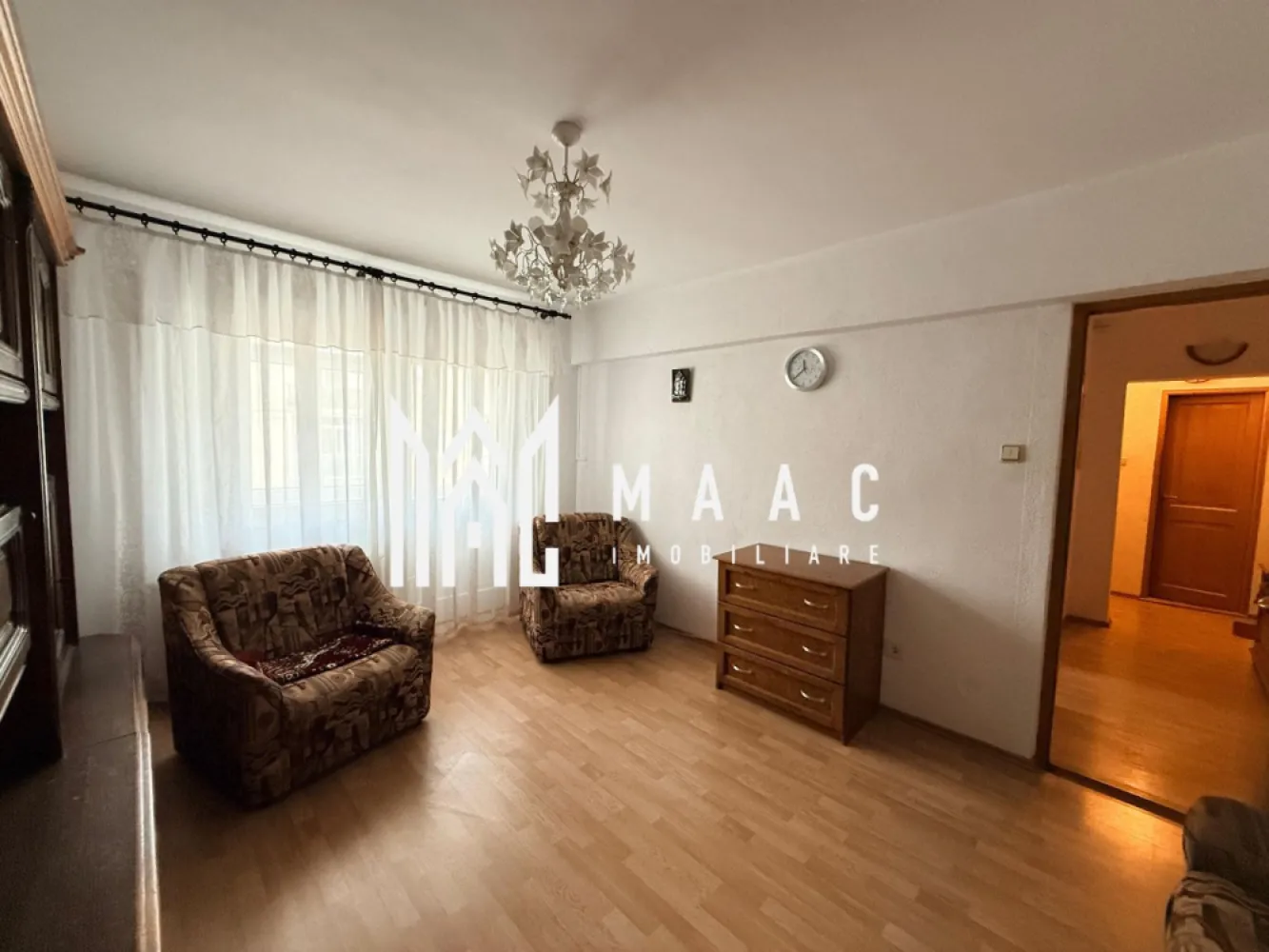 Închiriere apartament 4 camere | etaj 3 I zona Milea