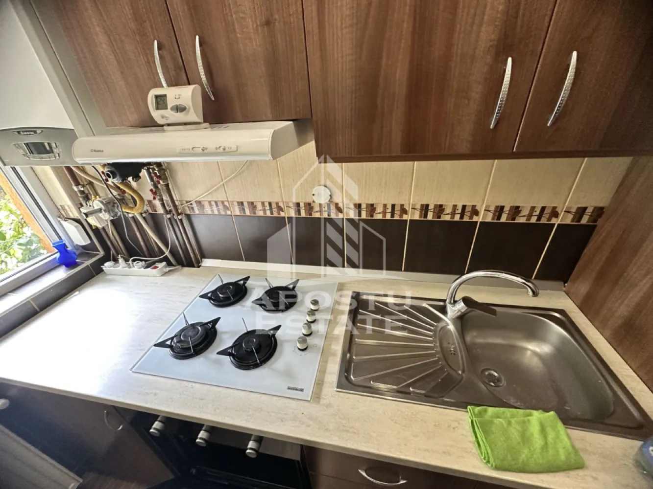 Apartament cu 2 camere, zona Girocului, 42 mp, Centrala proprie