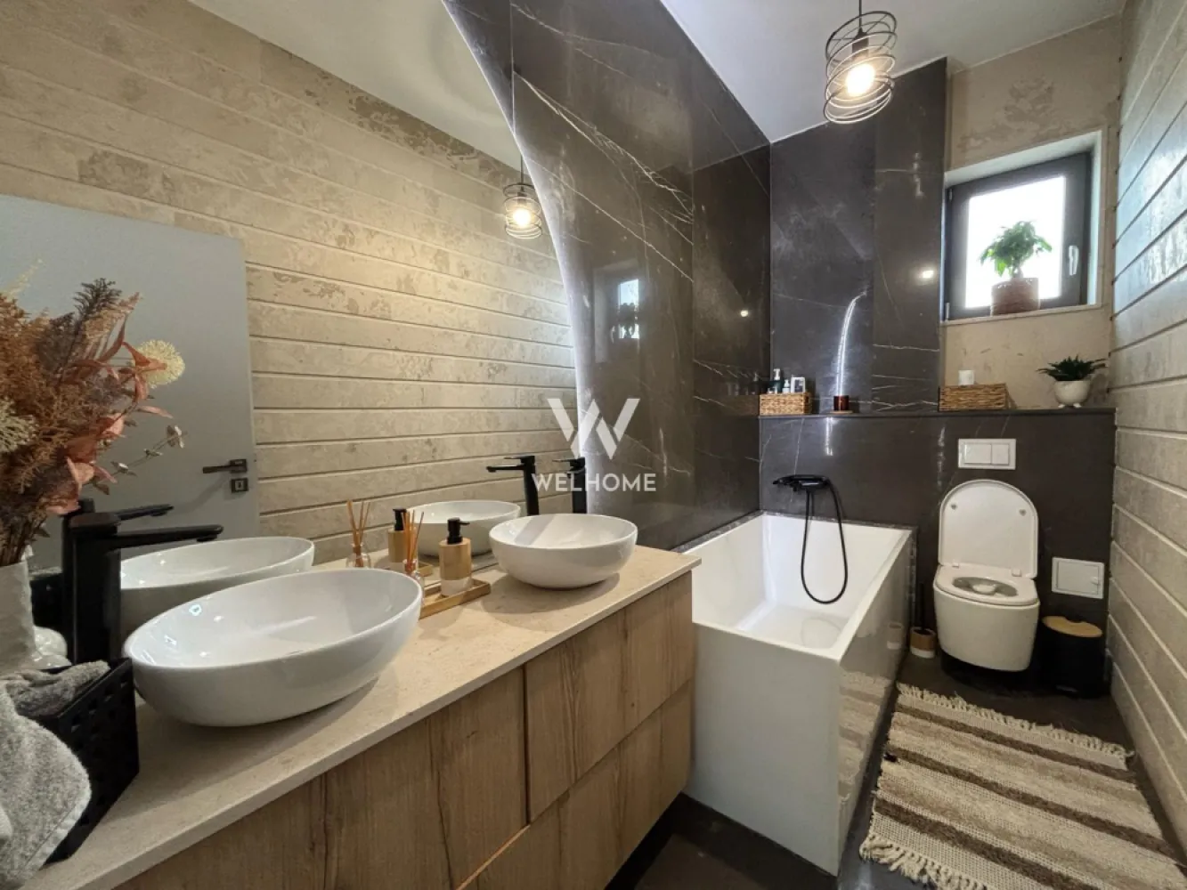 CONFORT la standarde inalte! Penthouse deosebit pe 2 niveluri zona Shopping City