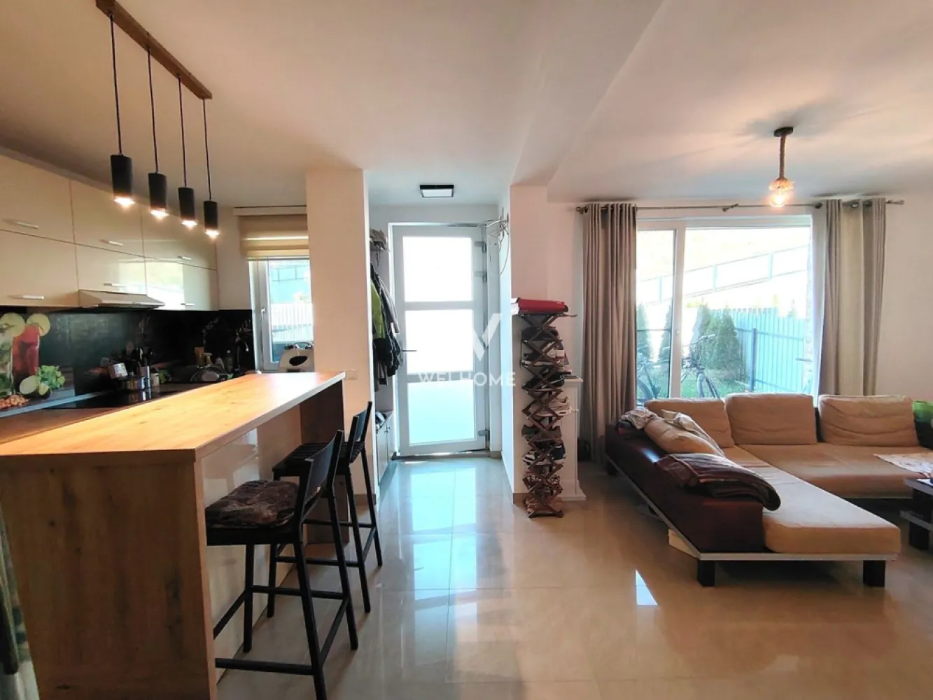 Casa la pret de apartament !! 4 camere 2 bai