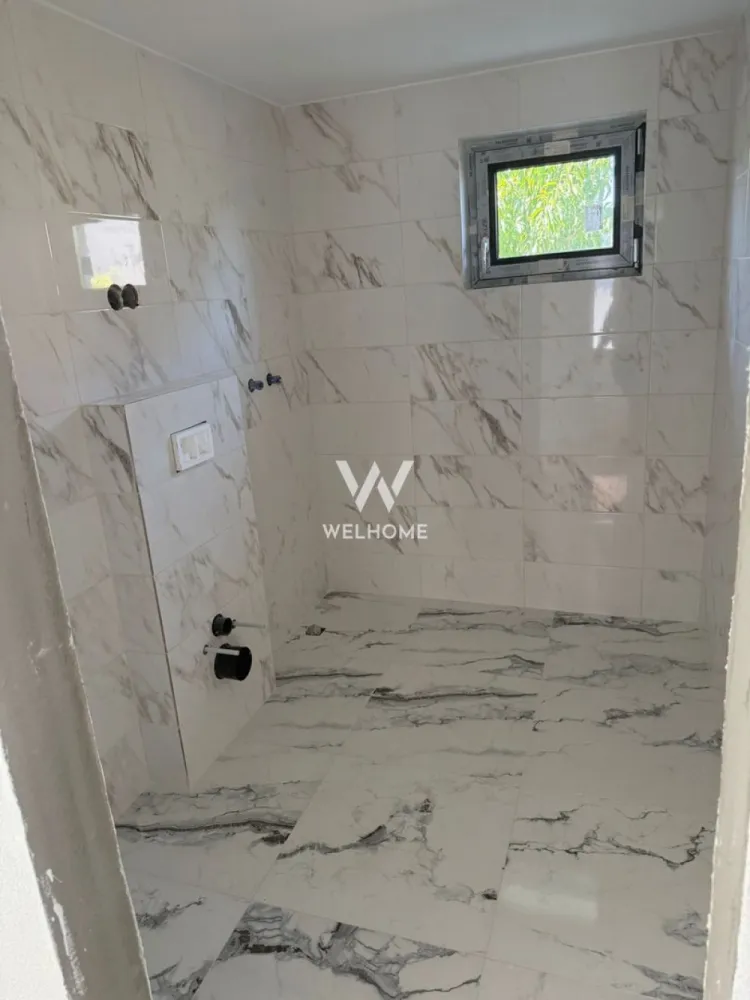 Casă pe un singur nivel – priveliște spre munți – Șura Mică