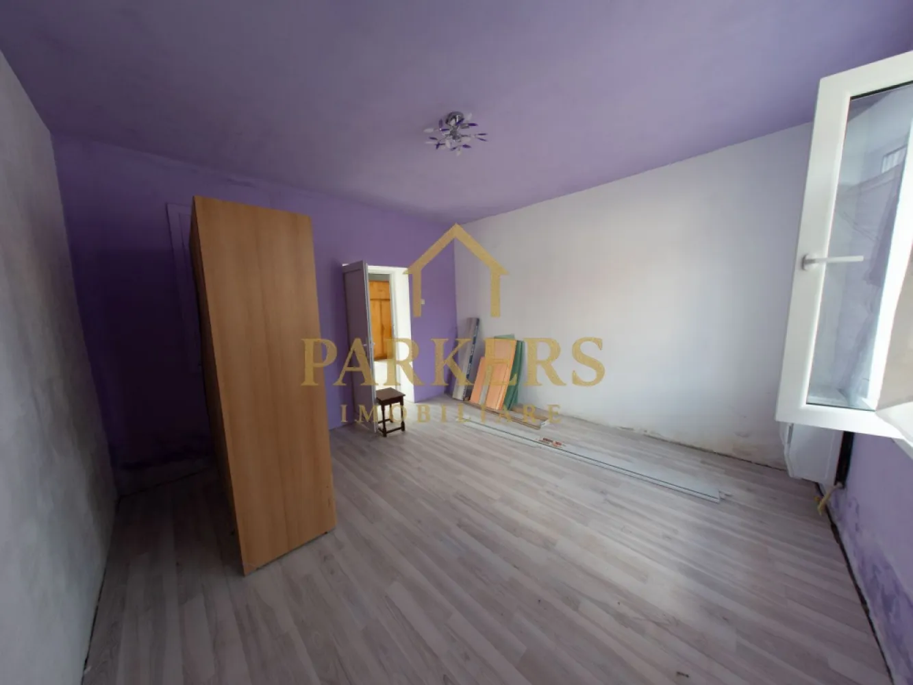 Casa de vanzare in zona de munte in localitatea Lisa