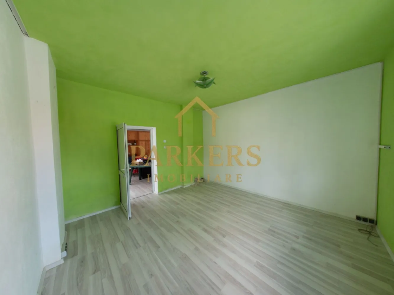 Casa de vanzare in zona de munte in localitatea Lisa