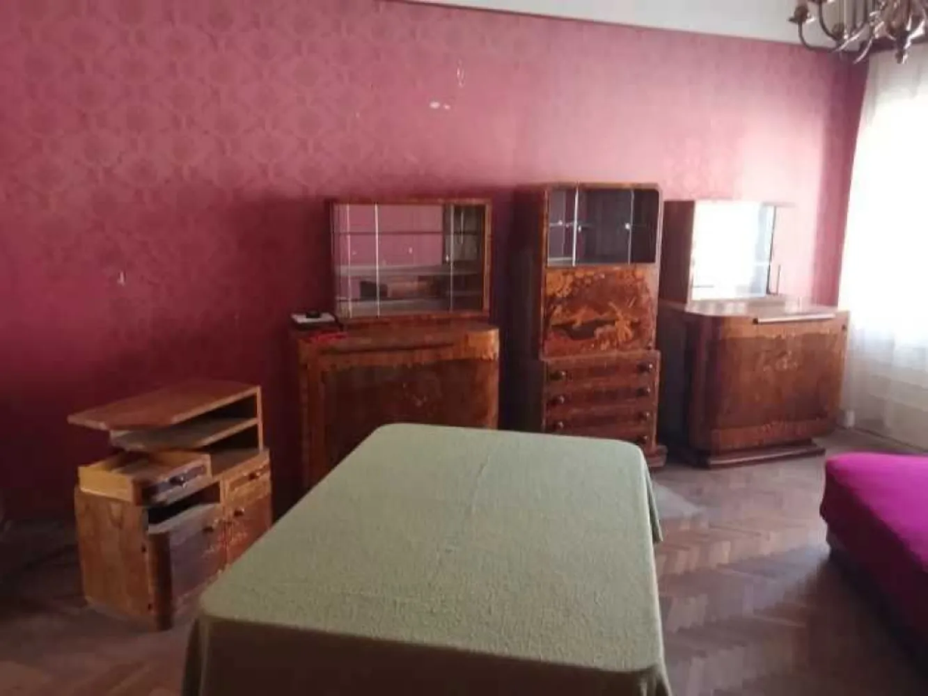 BRASADAS vinde / închiriaza ap 2 cam zona ultracentrală.