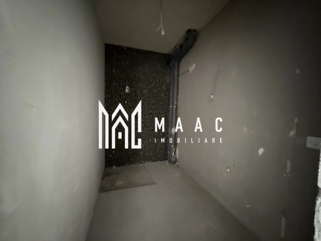 Penthouse | 4 camere | Balcon | Parcare | Terasa | D. Stanca