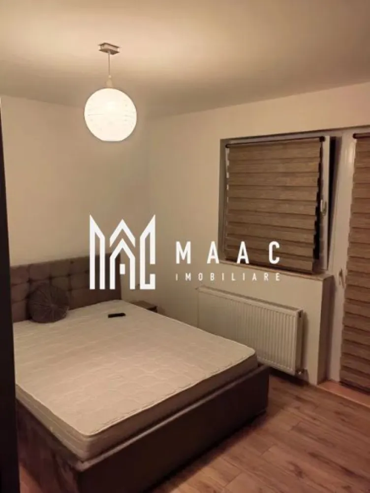 Apartament 2 camere | 57mp | Decomandat | Terasa | Pivniță | Turnisor - MAAC Imobiliare vă prezintă spre vânzare un apartament care chiar merită văzut – spațiu, confort și o terasă rar întâlnită! Situat în Turnișor, cartier Alma o zonă liniștită, dar bine conectată, acest apartament este alegerea ideală atât pentru locuit, cât și pentru investiție. Ce îl face special? Un mix foarte reușit între compartimentare practică, dotări moderne și un mare avantaj: o terasă generoasă de 28 mp – perfectă pentru relaxare, socializare sau seri la grill. Compartimentare: Living luminos și spațios Dormitor matrimonial (cu posibilitate de transformare în 2 dormitoare) Bucătărie complet utilată Hol mobilat eficient Baie cu cadă cu hidromasaj Terasă cu acces din bucătărie și dormitor Suprafețe: 57 mp utili Terasă: 28 mp Beneficii incluse: Etaj 4 Parcare privată Pivniță amenajată inteligent, cu rafturi metalice Dotări care fac diferența: Centrală termică NOUĂ (în garanție) Mobilier realizat la comandă (MDF) Electrocasnice complete: frigider, cuptor electric încorporat, cuptor cu microunde Mașină de spălat rufe + uscător Mașină de spălat vase Iluminat LED cu senzori de mișcare Lampă cu boxă Bluetooth în bucătărie Pat tapițat Cadă cu hidromasaj Terasa – punctul forte al proprietății: Uscător metalic rabatabil Masă rabatabilă Spațiu dedicat pentru grill Colțar și măsuță – perfecte pentru relaxare Avantaj investițional: În momentul actual, apartamentul este deja închiriat, ceea ce îl transformă într-o oportunitate excelentă de investiție, oferind venit pasiv încă din prima zi după achiziționare. Pentru mai multe detalii sau pentru a programa o vizionare, vă rugăm să ne contactați specificând ID:CP2980388 }}