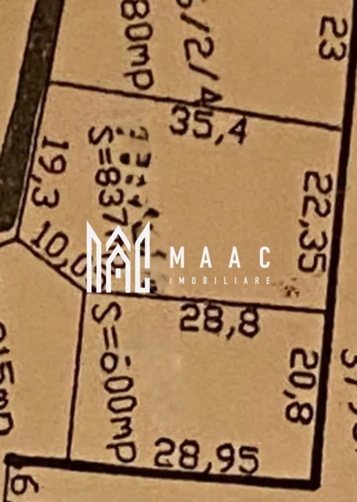 Teren Intravilan I 837 mp La pădure I Acces auto I Șura Mică - De vânzare teren intravilan, amplasat într-un cadru natural, aproape de localitatea Șura Mică, județul Sibiu. Caracteristici: - Suprafață totală: 837 mp - Lățime: aprox. 22,3 m - Lungime: aprox. 35,4 m - Geometrie avantajoasă, teren cu pantă minimă - Neîmprejmuit - Nu există utilități în zonă Acces: - Drum pietruit, accesibil cu mașina până la teren Avantaje: Terenul este potrivit pentru construcția unei case de vacanță, fiind înconjurat de pășuni, dealuri și păduri, dar în același timp foarte aproape de zona urbană a municipiului Sibiu. Pentru detalii sau vizionare, contactați MAAC Imobiliare, specificând ID CP2824514. }}