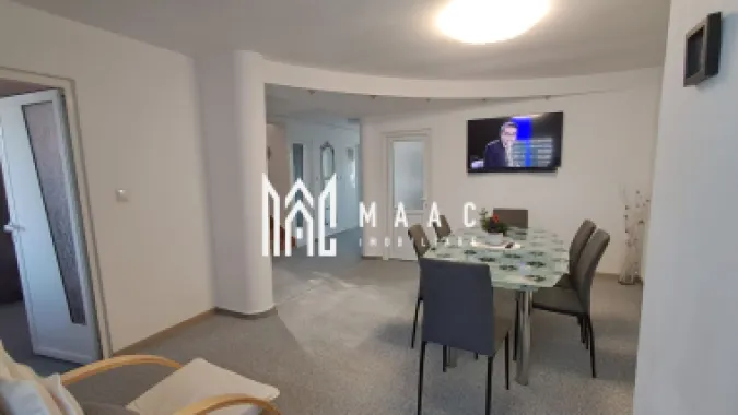 Logo MAAC IMOBILIARE logo