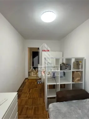 Garsonieră în Complexul Studențesc ,Timișoara