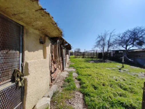 Teren generos cu deschidere 17 ml la stradă + casa– Vadul Părului, Albești, PH