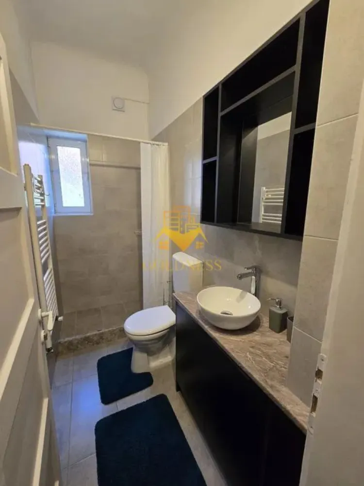 2 camere decomandate, Horea, Semicentral, AC, Gara