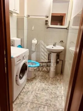 Apartament cu 3 camere in Complexul Studentesc