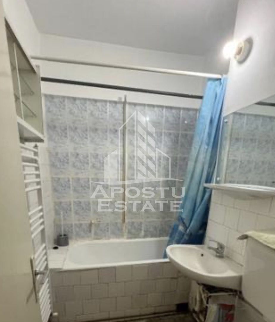 Apartament 2 camere, 55 mp + boxă, Complex Studențesc /Sala Olimpia