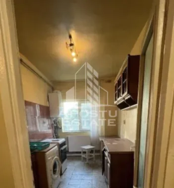 Apartament 2 camere, 55 mp + boxă, Complex Studențesc /Sala Olimpia