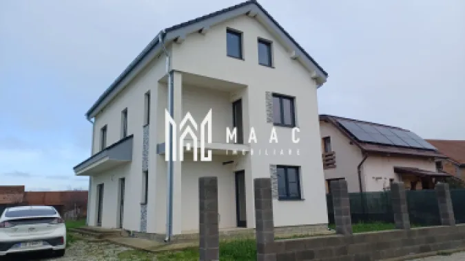 Logo MAAC IMOBILIARE logo