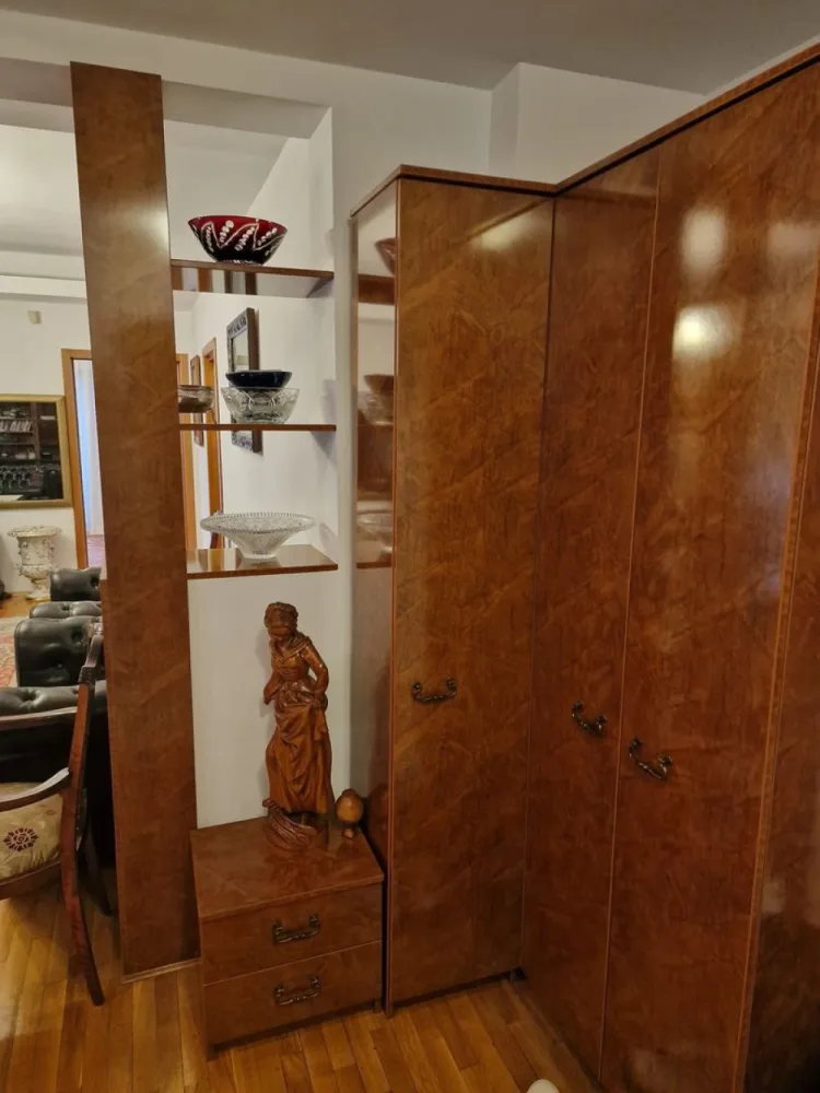 Ag BRASADAS închiriază ap 2 cam 86mp Etaj 2/3 zona ROMANA.